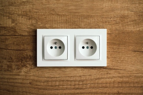 besoin d'un &eacute;lectricien &agrave; bourg-la-reine ? contactez un professionnel qualifi&eacute; pour tous vos travaux d'&eacute;lectricit&eacute; : d&eacute;pannage, installation, r&eacute;novation et mise en conformit&eacute;.