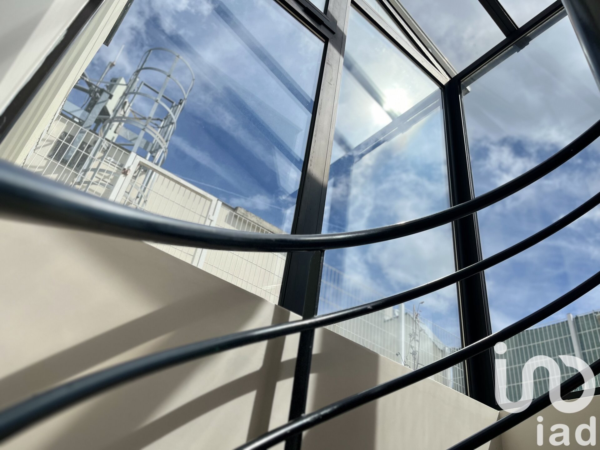 d&eacute;couvrez les tarifs d&eacute;taill&eacute;s pour des travaux de peinture &agrave; 92340 : conseils, prix au m&sup2;, astuces pour estimer votre budget et trouver un peintre qualifi&eacute; dans votre secteur.