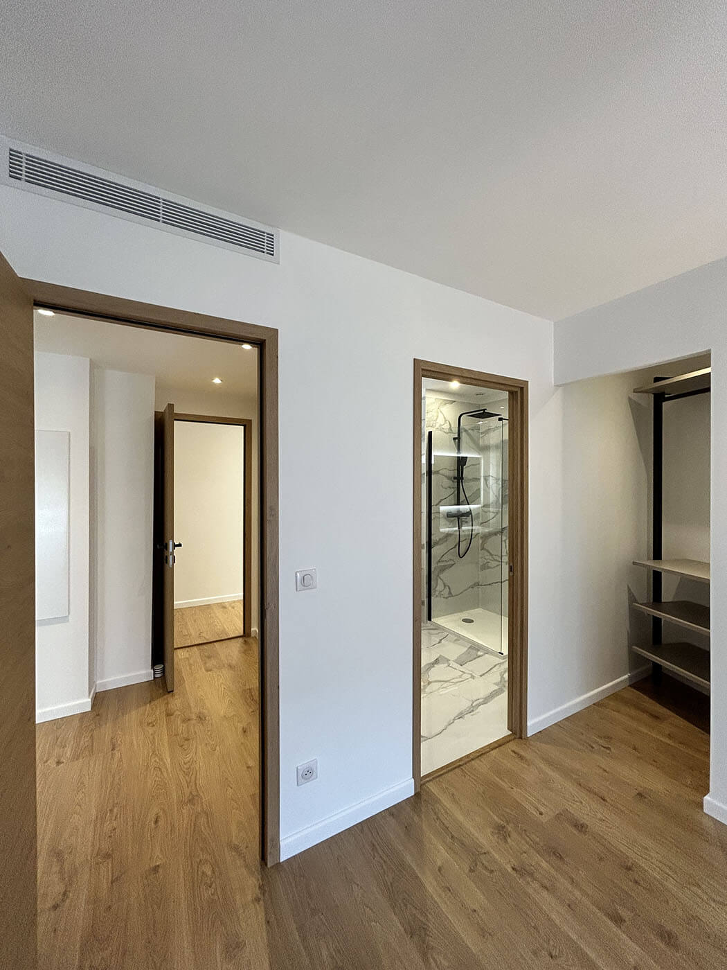 d&eacute;couvrez nos conseils et solutions pour la r&eacute;novation d'appartement : am&eacute;nagement int&eacute;rieur, d&eacute;coration, budget et astuces pour transformer votre espace de vie efficacement.