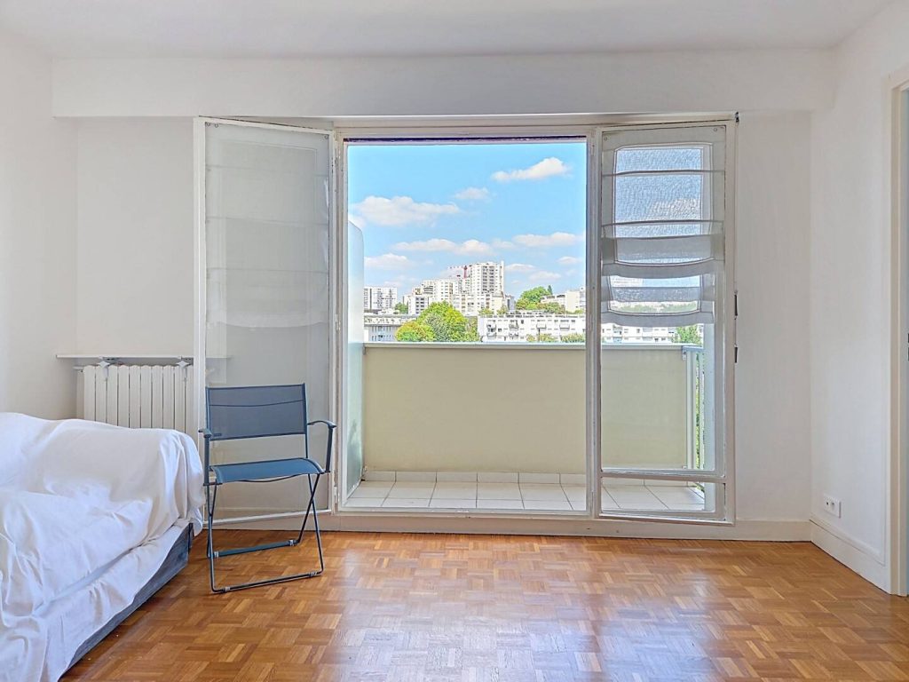 découvrez nos solutions économiques pour la rénovation d'appartement à prix abordable à bourg-la-reine (92340). obtenez un devis gratuit et des travaux de qualité.