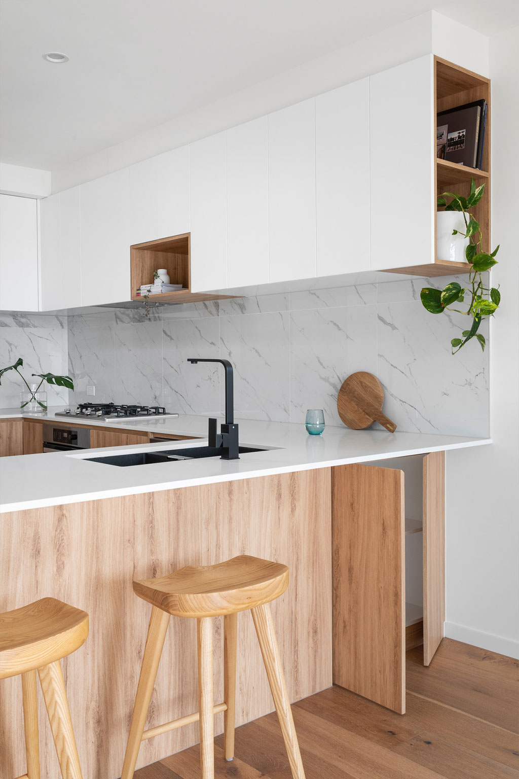 envie de transformer votre cuisine &agrave; bourg-la-reine ? d&eacute;couvrez nos solutions de r&eacute;novation sur mesure pour une cuisine moderne, fonctionnelle et adapt&eacute;e &agrave; vos besoins. devis gratuit et accompagnement personnalis&eacute;.