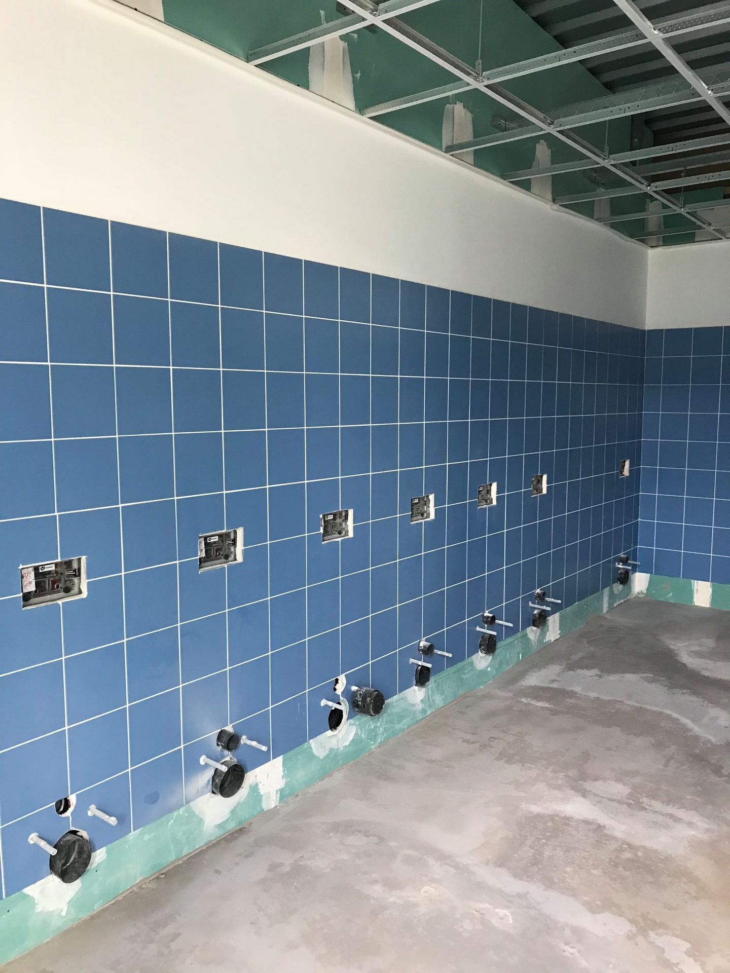 confiez vos travaux de r&eacute;novation int&eacute;rieure &agrave; bourg-la-reine &agrave; des professionnels exp&eacute;riment&eacute;s. r&eacute;novez votre maison ou appartement avec des prestations sur mesure et de qualit&eacute; pour un espace moderne et confortable.