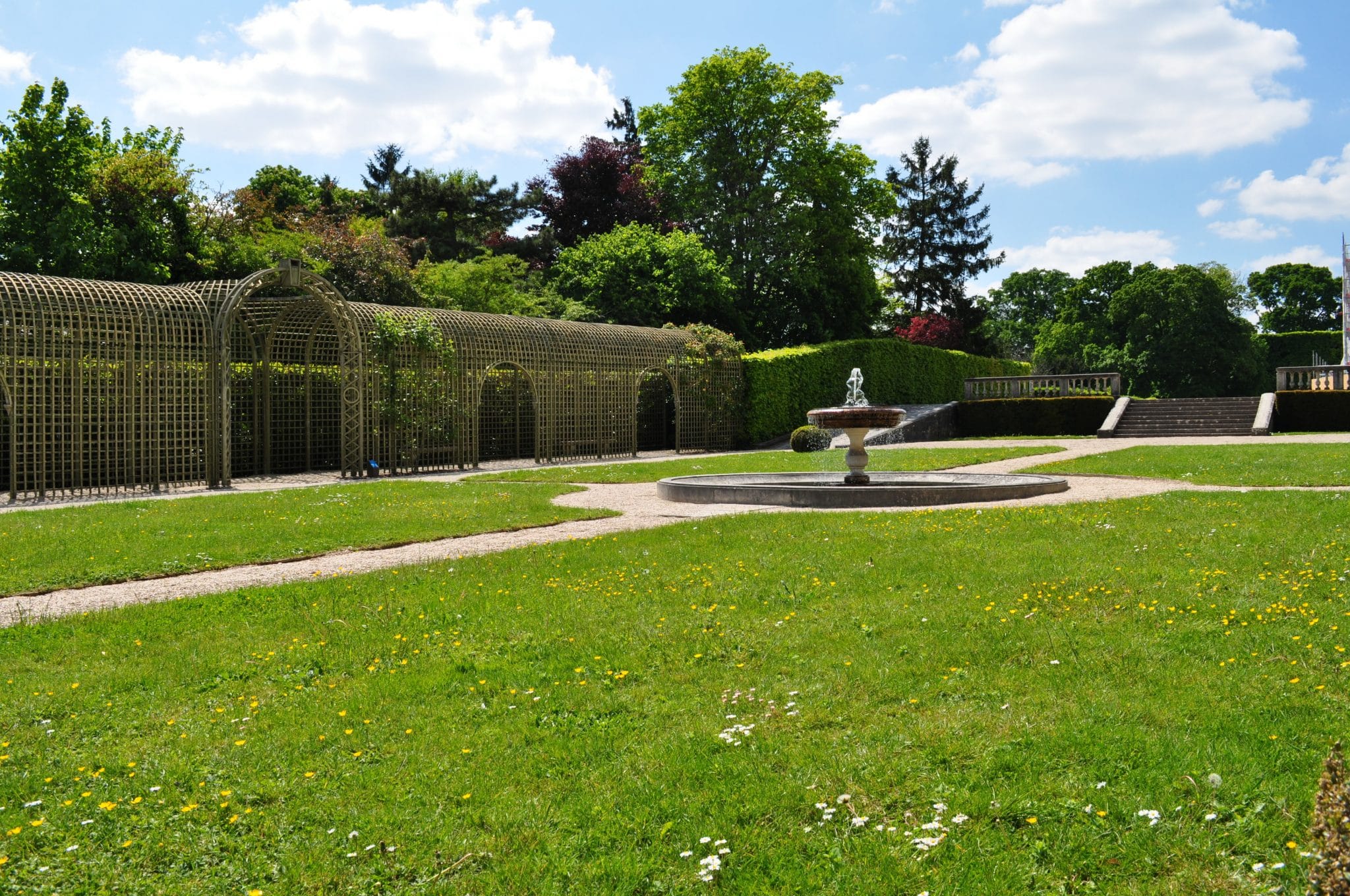 obtenez des informations sur les travaux en cours &agrave; bourg-la-reine : chantiers, voirie, am&eacute;nagements urbains, et conseils pour circuler ou planifier vos d&eacute;placements.