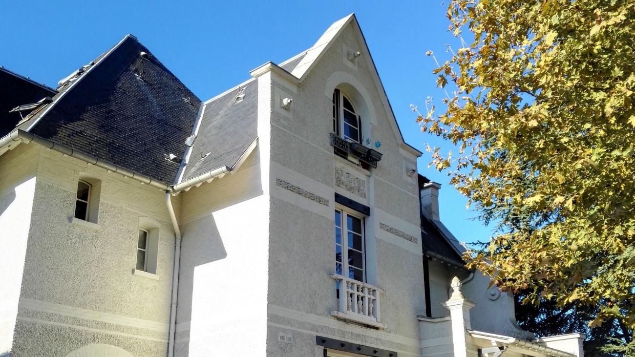 d&eacute;couvrez notre s&eacute;lection de portes et portails &agrave; bourg-la-reine : installation, r&eacute;novation et personnalisation pour votre maison ou entreprise. qualit&eacute;, s&eacute;curit&eacute; et design sur mesure.