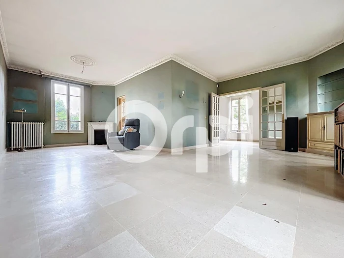 confiez vos travaux de r&eacute;novation &agrave; bourg-la-reine &agrave; des experts qualifi&eacute;s. conseils, accompagnement personnalis&eacute; et devis gratuit pour r&eacute;nover votre maison ou appartement.