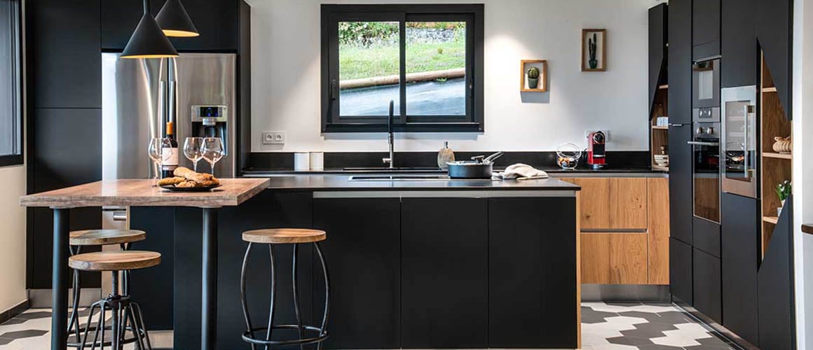 envie de moderniser votre espace ? d&eacute;couvrez nos conseils et id&eacute;es pour la r&eacute;novation de cuisine : am&eacute;nagement, choix des mat&eacute;riaux, astuces d&eacute;co et budget.