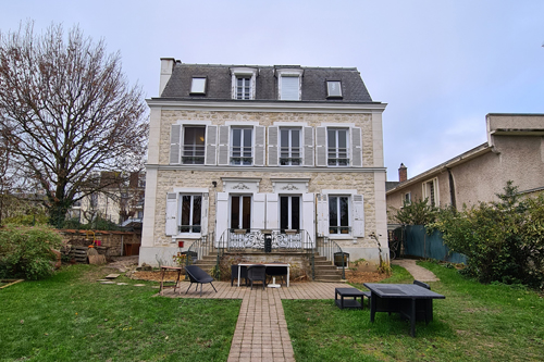 confiez votre rénovation électrique à bourg-la-reine à des professionnels qualifiés. mise aux normes, sécurité et conseils personnalisés pour tous travaux d’électricité.