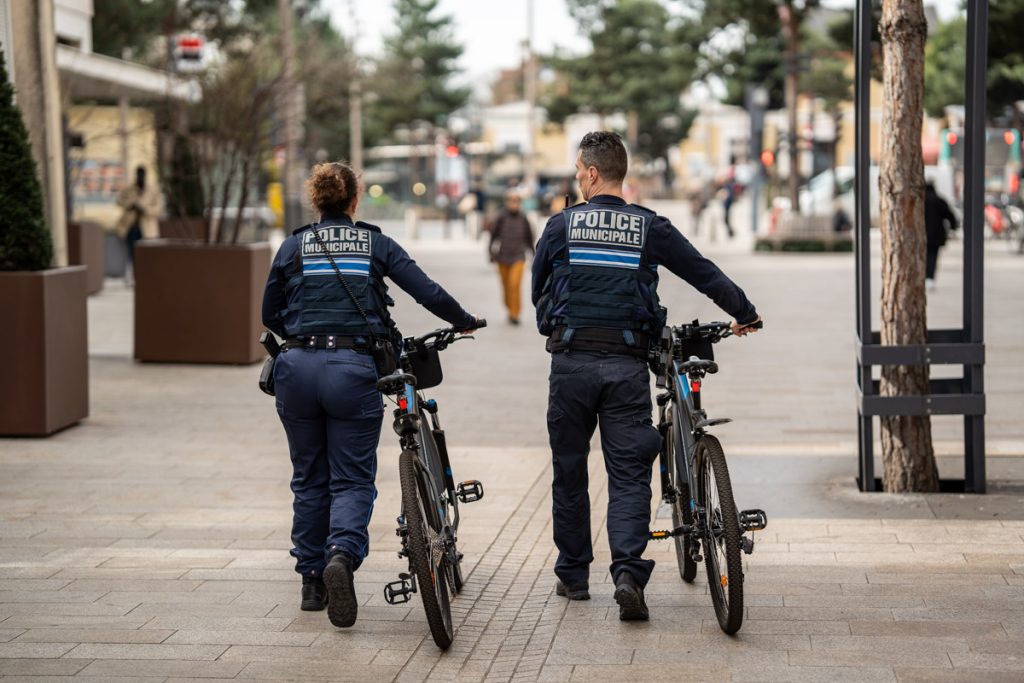 besoin d'un expert en sécurité électrique à bourg-la-reine ? installation, mise aux normes et dépannage rapide par des professionnels certifiés. contactez-nous pour un devis gratuit !